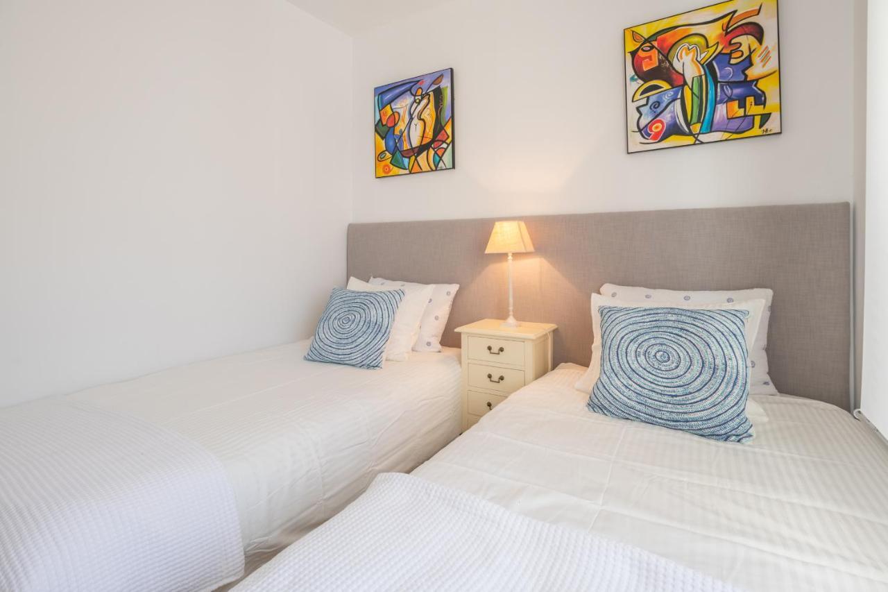 Atico 2 Terrazas Junto Al Mar By Rent Me Apartment Estepona Ngoại thất bức ảnh