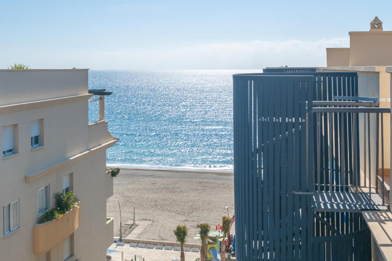 Atico 2 Terrazas Junto Al Mar By Rent Me Apartment Estepona Ngoại thất bức ảnh