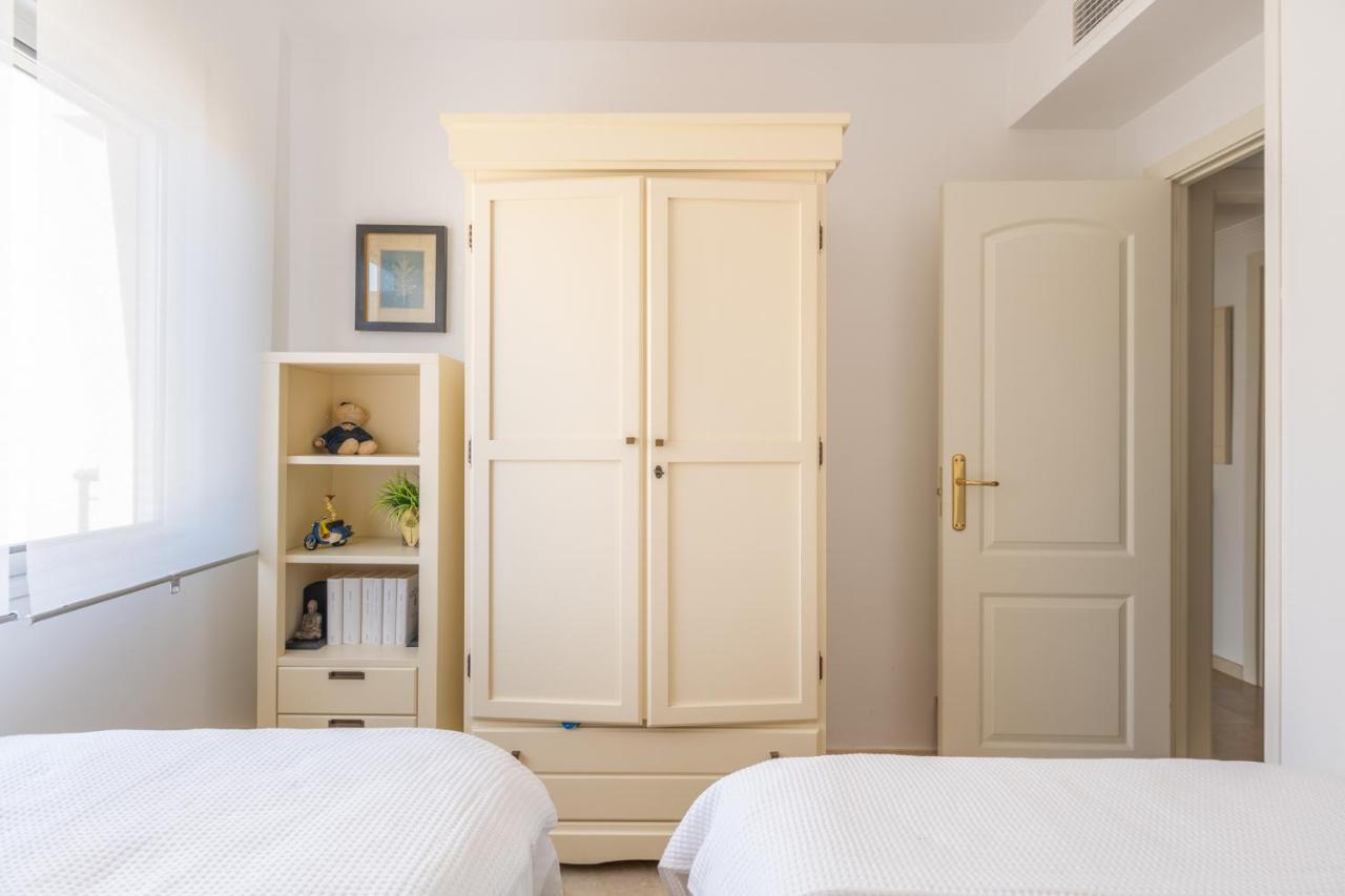 Atico 2 Terrazas Junto Al Mar By Rent Me Apartment Estepona Ngoại thất bức ảnh